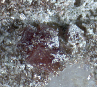 Nenadkevichite - Mont Saint-Hilaire, Qubec, Canada