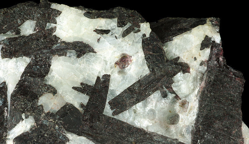 Piemontite - Prabornaz mine, Saint-Marcel ,Valley of Aosta, Italy