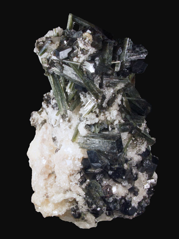 Uvite, Magnesite - Serra das guas, Brumado, Bahia, Brazil