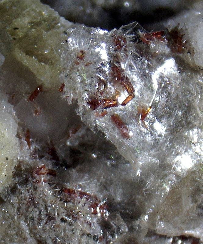 Labuntsovite-Mn - Poudrette quarry, Mont Saint-Hilaire, Qubec, Canada