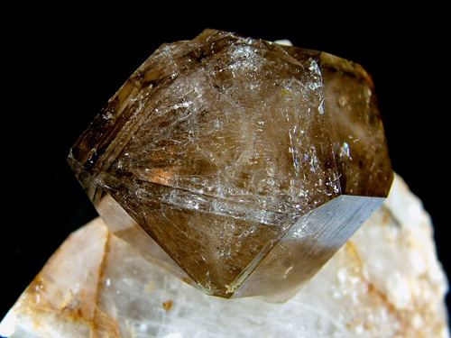 Quartz var. Smoky Quartz on Quartz - So Geraldo do Baixio, Doce valley, Minas Gerais, Brazil