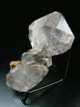 Quartz ver. Herkimer Diamond - Middleville, Town of Newport, Herkimer Co., New York, USA