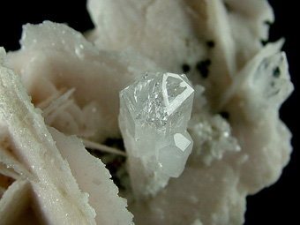 Sceptered Quartz on Manganoan Calcite with Pyrite - Pachapaqui District, Bolognesi Province, Áncash, Peru