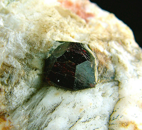 Almandine - Codera Valley, Novate Mezzola, Sondrio Province, Lombardy, Italy