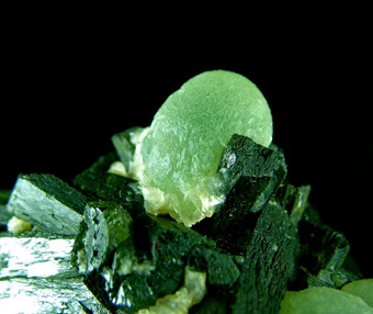 Prehnite with Epidote and Stilbite - Diakon Commune, Arrondissement of Diakon, Bafoulab Cercle, Kayes Region, Mali