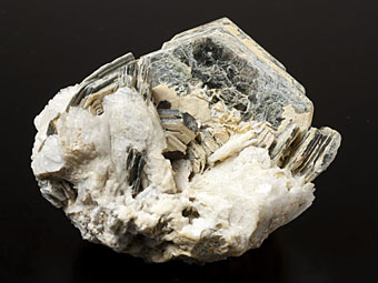 Muscovite, Aracua, Minas Gerais, Brazil.