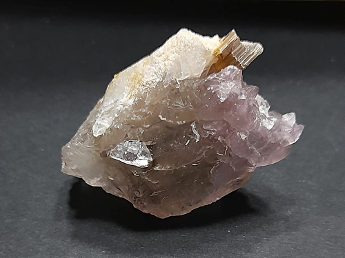 Quartz var. smoky and rose - Lavra da Ihla Pegmatite, Minas Gerais, Brazil