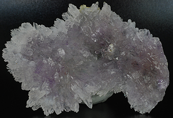 Quartz var. amethyst quartz - Ira - Alto Uruguay Region - Rio Grande do Sul - Brazil