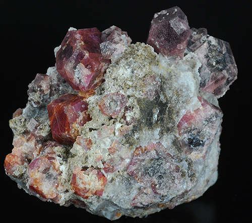 Grossular garnet - Sierra de Cruces - Mun. de Sierra Mojada - Coahuila - Mexico