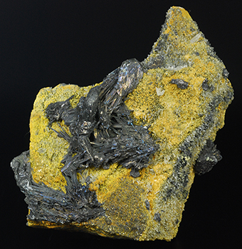 Andorite and zinkenite - San Jos mine - Oruro City - Cercado prov. - Oruro dept. - Bolivia
