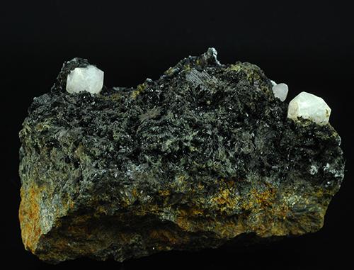 Analcime and epidote - Imilchil - Er Rachidia Prov. - Dra-Tafilalet Region - Morocco