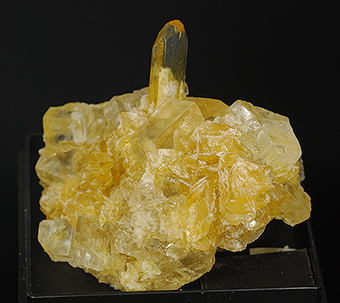 Gypsum (var. selenite) and halite - Salinas de Otuma - Pisco - Parrasco - Perù