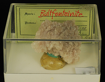 Bultfonteinite and ettringite - N'Chwaning mines - Kuruman - Northern Cape - South Africa