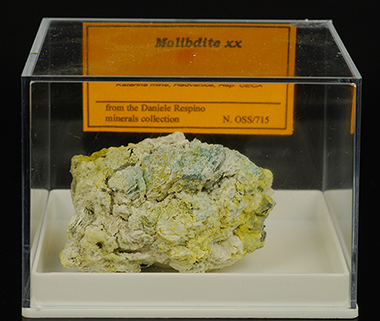 Molybdite and ilsemannite - Kateřina Coal mine -Radvanice -Trutnov District -Hradec Krlov Region -Czech Republic