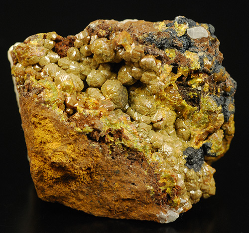 Campylite (var. of mimetite) - Dry Gill mine - Caldbeck - Allerdale - Cumbria - England - United Kingdom
