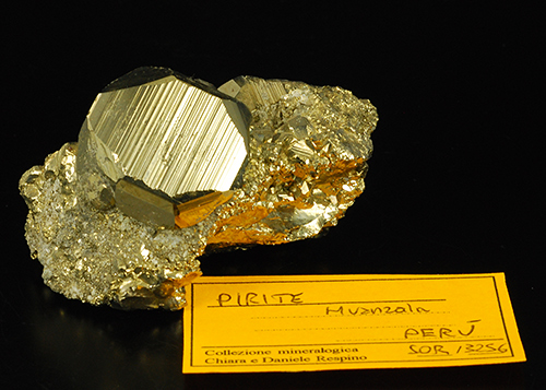 Pyrite - Huanzala mine - Huallanca Distr. - Dos de Mayo prov. - Hunuco Dept. - Peru