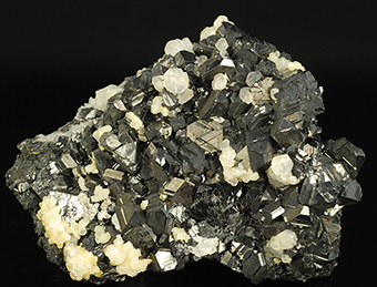 Sphalerite var. marmatite and calcite - Trepča Stan Terg Mine - Trepča complex - Trepča valley - Kosovska Mitrovica - Kosovo