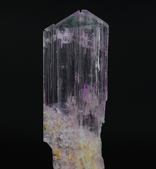 Kunzite (var. of spodumene) - Dara-e-Pech Pegmatite field - Dara-e-Pech Distr. - Kunar - Afghanistan