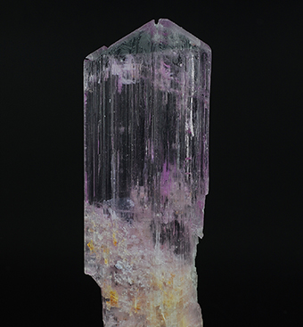 Kunzite (var. of spodumene) - Dara-e-Pech Pegmatite field - Dara-e-Pech Distr. - Kunar - Afghanistan