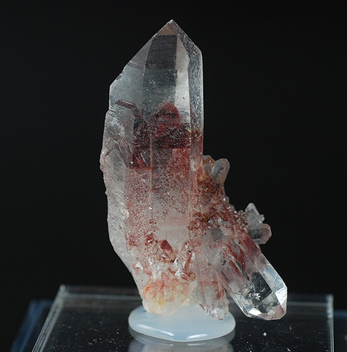 Quartz with hematoid phantom - Hyderabad Distr. - Telengana - India