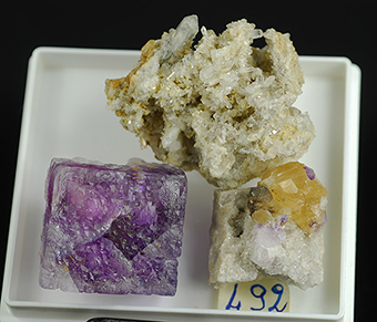 Fluorite, calcite and quartz - Camissinone mine - Zogno - Brembana Valley - Bergamo prov. - Lombardy - Italy