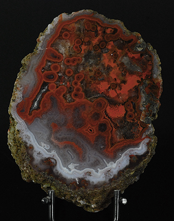 Agate (var. of quartz)  Agouim - Amerzgane Cercle  Dra-Tafilalet Region - Morocco