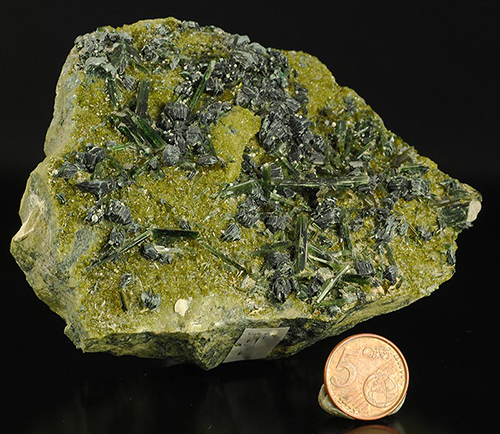 Diopside and epidote - Marky Khel - Spin Ghar Range - Khogyani Distr. - Nagarhar - Afghanistan