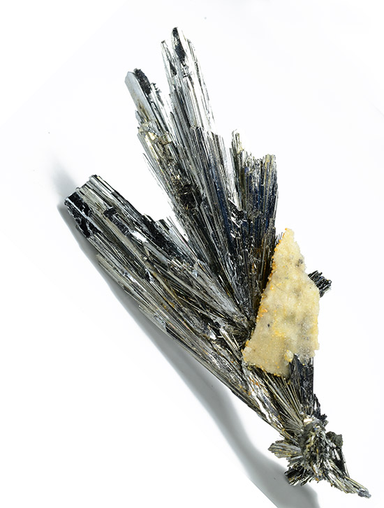 Stibnite - Herja Mine, Chiuzbaia (Kisbnya), Baia Mare (Nagybnya), Maramureș Co., Romania