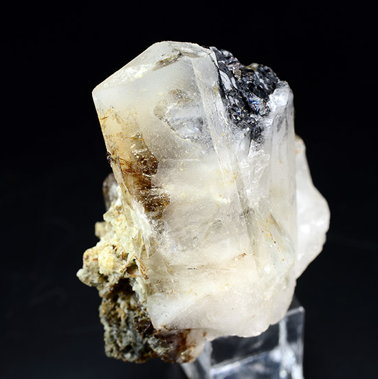 Natrolite - Koashva Quarry, Khibiny Massif, Kola Peninsula, Murmanskaja Oblast', Northern Region, Russia