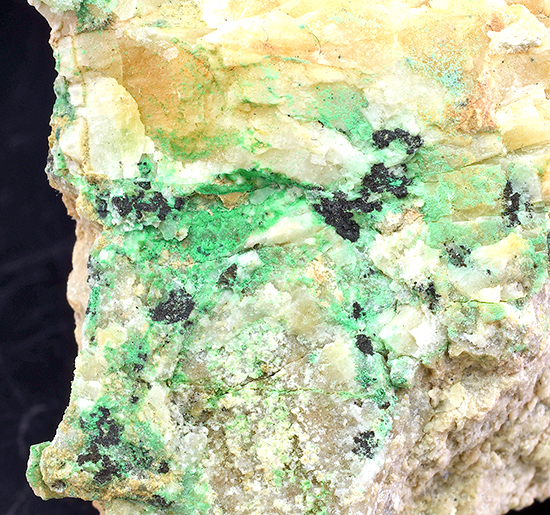 Tlapallite-Bambollita Mine (Oriental Mine), Moctezuma, Mun. de Moctezuma, Sonora, Mexico (Type Locality)