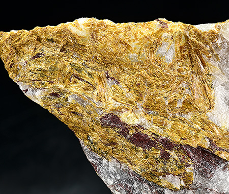 Ardennite-(As) - Vernetto Mine, Ceres, Metropolitan City of Turin, Piedmont, Italy