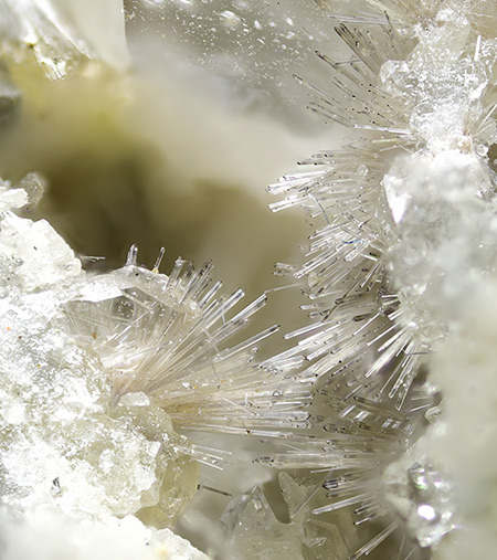 Vinogradoite - Poudrette quarry, Mont Saint-Hilaire, La Valle-du-Richelieu RCM, Montrgie, Qubec, Canada