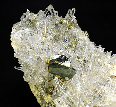 Chalcopyrite with Quartz - Animn Mine, Huarn mining district, Huayllay district, Pasco province, Pasco, Peru