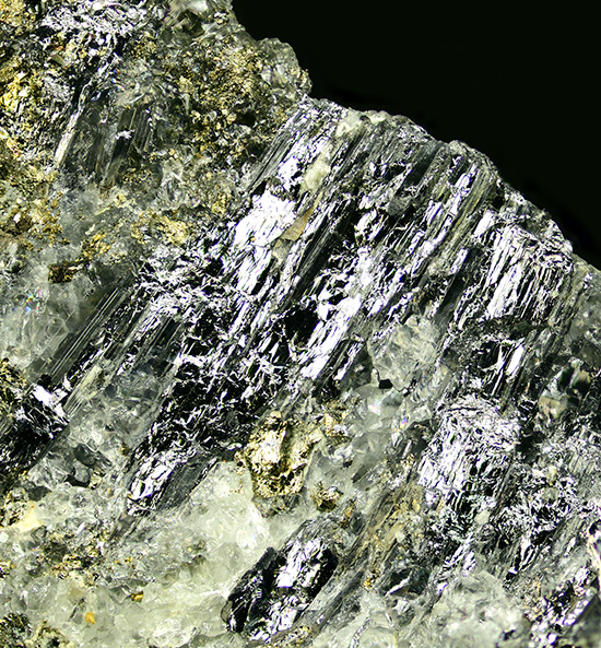 Eclarite - Brenbad Mine (Brnbad Mine), Scharnbachgraben, Hollersbach valley, Hohe Tauern, Salzburg, Austria (Type Locality)