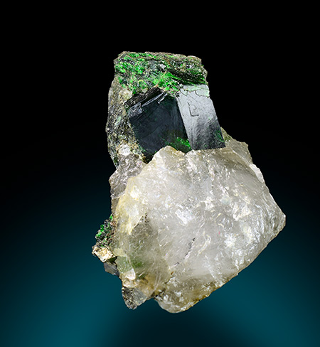 Uvarovite - Outokumpu Cu-Zn deposit -Outokumpu Cu-Co-Zn-Ni-Ag-Au ore field -North Karelia -Finland