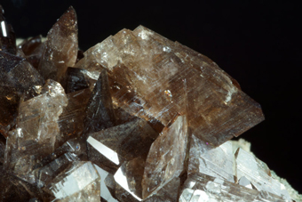 Axinite-(Fe), Miage Glacier, Veny Valley, Valley of Aosta, Italy