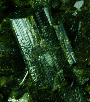 Epidote - Concession Morgan 3, Coayllo, Caete, Ica, Peru