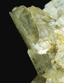 Hambergite - Anjanabonoina, Betafo, Vakinankaratra, Madagascar