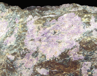 Stichtite, Stichtite Hill, Tasmania, Australia