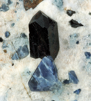 Neptunite, benitoite and joaquinite-(Ce) - Gem Mine - California , USA