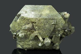 Epidote, Raskoh Mts., Balochistan, Pakistan