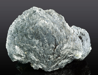 Lllingite, Huanggang mine, Inner Mongolia Aut. Region, China