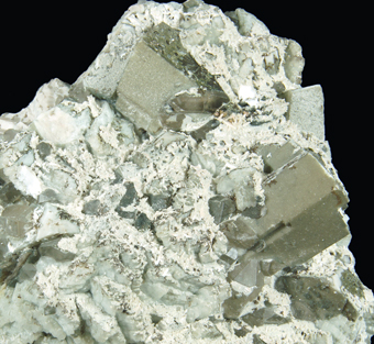 Laumontite, Albite, Quartz, Orthoclase, Montecatini quarry, Baveno, Piedmont, Italy