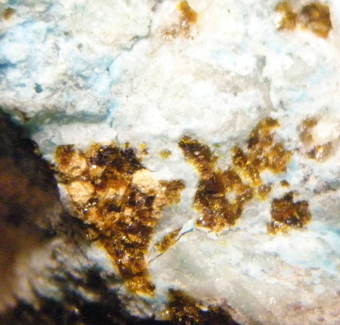 Metavoltine and Bonattite, La Compaa mine, Sierra Gorda, Chile