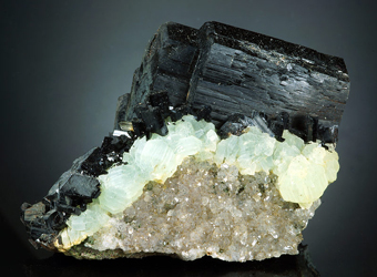 Babingtonite and Phrenite, Qiaojia Co., Yunnan Province, China