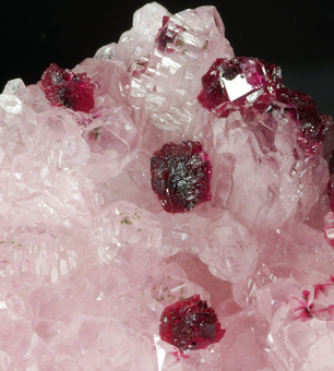 β-Roselite, Cobaltoancalcite, Agoudal mine, Bou Azzer - Morocco