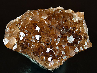 Grossular, var. Hessonite - Jeffrey Mine (Johns-Manville Mine), Asbestos, Les Sources RCM, Estrie, Qubec, Canada