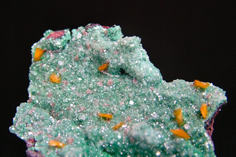Wulfenite on Austinite - Ojuela Mine, Mapim, Mun. de Mapim, Durango, Mexico