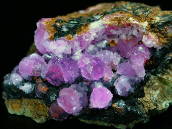 Calcite var. Cobaltoan Calcite - Agoudal, Bou Azer District (Bou Azzer District), Tazenakht, Ouarzazate Province, Souss-Massa-Dra Region, Morocco