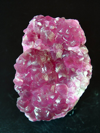 Calcite var. Cobaltoan Calcite - Agoudal, Bou Azer District (Bou Azzer District), Tazenakht, Ouarzazate Province, Souss-Massa-Dra Region, Morocco